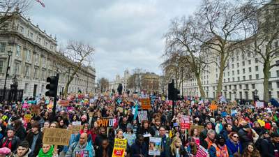 В Лондоне проходит крупнейшая за десятилетие забастовка