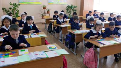 Казахстанские школьники будут учиться до 25 мая, фото - Новости Zakon.kz от 25.08.2023 10:35
