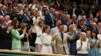 4 июля, на Центральном корте Уимблдона состоялась торжественная церемония в честь восьмикратного чемпиона британского Большого шлема Роджера Федерера. 