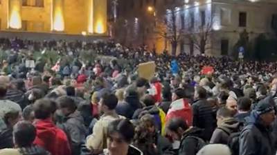 Протесты в Грузии: митингующие требуют отставки правительства