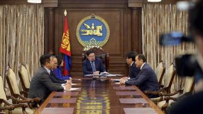 спикер парламента Монголии