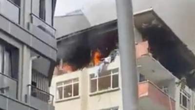 Мощный взрыв прогремел в туристическом районе Стамбула