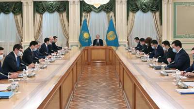 Под председательством Токаева началось совещание по вопросам развития столицы
