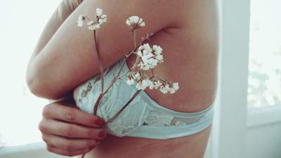 Ученые оценили вред грудных имплантов