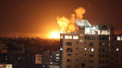 Ночная атака: израильские ВВС наносят авиаудары по палестинскому сектору Газа