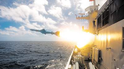 Китай выпустил несколько баллистических ракет в сторону Тайваня