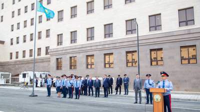 Глава МВД открыл новое здание департамента полиции Атырауской области
