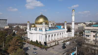 Центральная мечеть Алматы, ДУМК