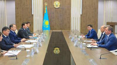Ералы Тугжанов встретился с председателем совета директоров Eurasian Resources Group