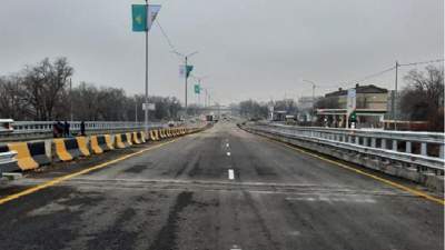 мост, Алтын Орда, ямы, жалуются водители 