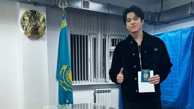 Проголосовал на выборах президента Казахстана