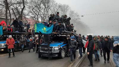Казахстан январь трагедия закон амнистия