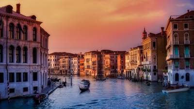 Венеция начнет требовать с туристов плату за въезд