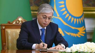 Дәурен Жұматайұлы Қосанов Қазақстан Республикасының Қарулы Күштері Әуе қорғанысы күштерінің бас қолбасшысы лауазымына тағайындалды;