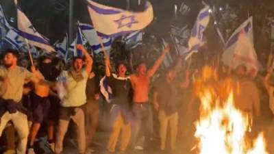 Массовый митинг в Тель-Авиве собрал более 135 тысяч человек