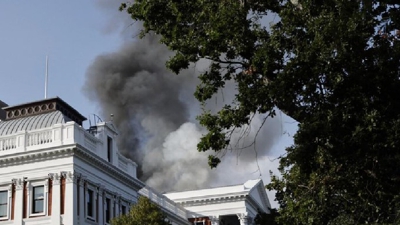 здание парламента, кейптаун, пожар 