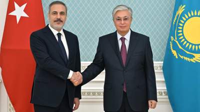 Токаев принял министра иностранных дел Турции