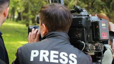 Глава государства принял просьбу о защите от журналистов
