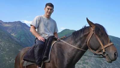 Боксер Бивол опубликовал видео тренировки в горах Кыргызстана