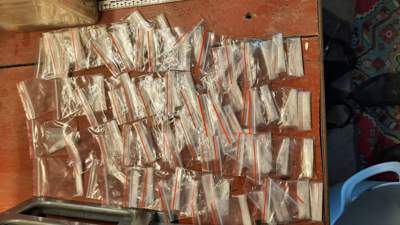 96 свертков с наркотиками изъяли у закладчика в Костанайской области, фото - Новости Zakon.kz от 12.07.2023 19:17