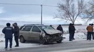 Два человека погибли, пятеро пострадали в ДТП на трассе Талдыкорган – Уштобе