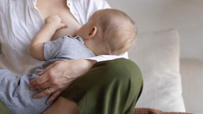 "Конвейер" от плача ребенка к материнскому молоку выявили ученые