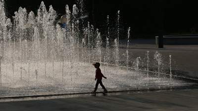 фонтан, ребенок, 1 июня 