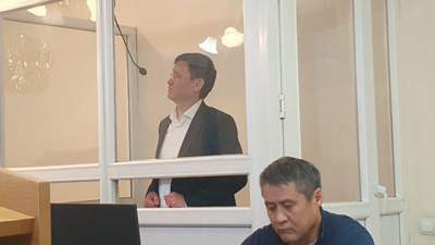 Экс-начальника линейного отдела полиции аэропорта Алматы осудили на шесть лет