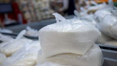 Минторговли: В Казахстане больше не будет дефицита сахара