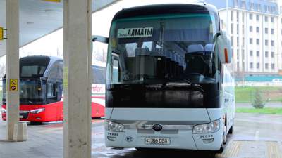 Узбекистан возобновляет автобусные рейсы в Казахстан