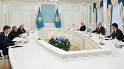Кездесу, Ақорда, Татарстан Раисы Рустам Минниханов, Қасым-Жомарт Тоқаев, Татарстан