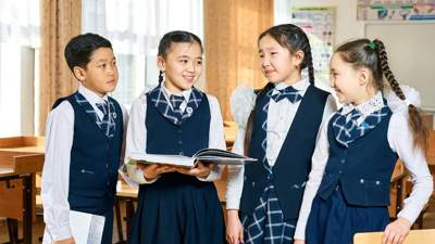 Казахстанских школьников будут учить совести и отзывчивости