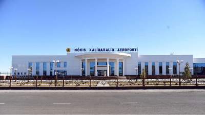 аэропорт Нукус, закрыт во время комендантского часа 