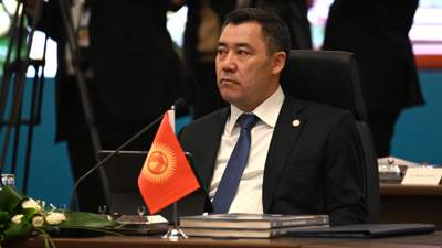 Президент Кыргызстана рассказал анекдот про казаха, кыргыза и строительство дорог