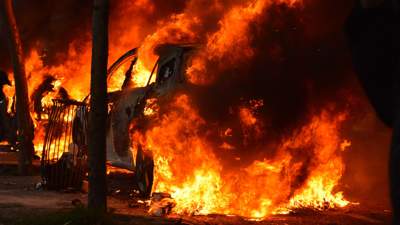 Эвакуатор с автомобилем сгорели на трассе Алматы — Усть-Каменогорск