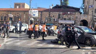 В Иерусалиме водитель въехал в толпу, пять человек пострадали