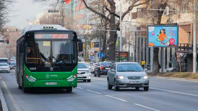 Алматы әкімі қаладағы автобустар алдағы жылдары жылдам жүреді деп сендірді