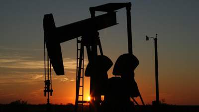 Цены на нефть упали из-за роста индекса доллара США