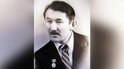 Шамши Каладаяков, награждение, казахстанский композитор