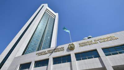 Казахстан Мажилис депутаты чиновники 