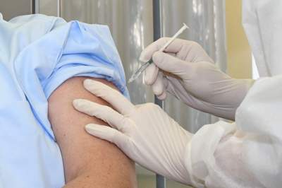 Вакцина, коронавирус, шетелдегі қазақстандықтар