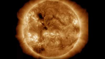 Последствия мощной вспышки на Солнце: на Земле ожидаются магнитные бури