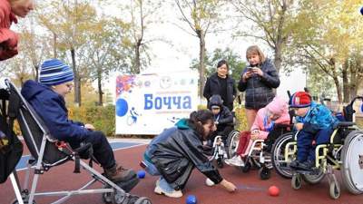В Караганде построили площадку для паралимпийской игры бочча, фото - Новости Zakon.kz от 17.10.2023 13:49