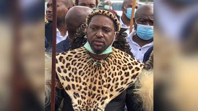 Король, ЮАР, Мисузулу Синкобиле Зулу