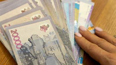 Казахстан тенге доллар ситуация рынок