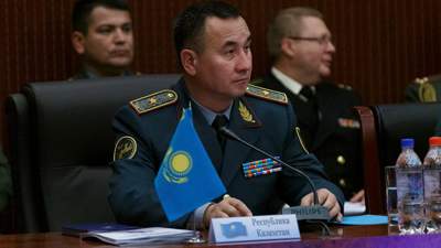 Экс-министра обороны Мурата Бектанова осудили на 12 лет