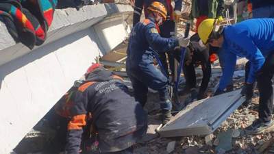 МЧС Казахстана опубликовало кадры спасательных работ в Турции, фото - Новости Zakon.kz от 10.02.2023 13:40